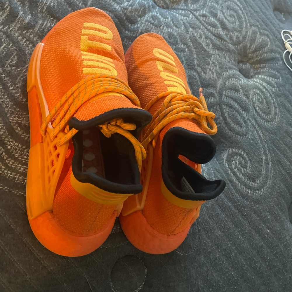 Human Race size 8